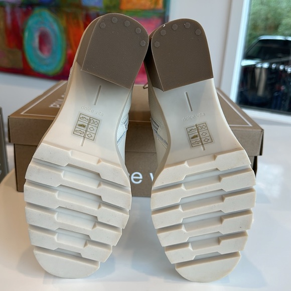 Dolce Vita Marni H2O Boots Ivory 9 NEW - Picture 12 of 12